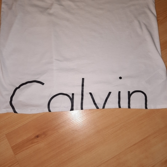 Calvin Klein Women's Sleeveless Razorback Tank Top - Picture 4 of 4